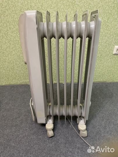 Масляный обогреватель delonghi