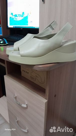 Туфли женские