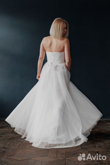 Свадебное платье 44 46 новое
