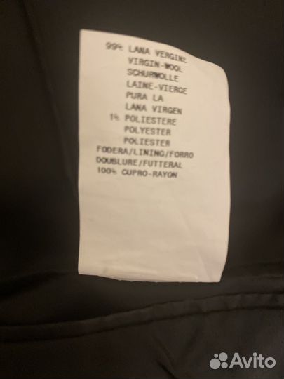 Мужской классический костюм черный Италия