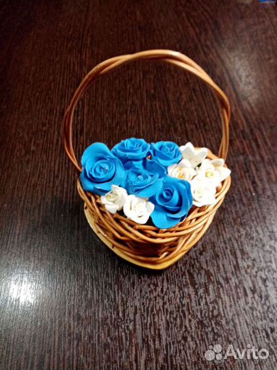 Корзинка с цветами