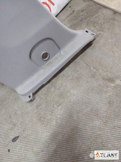 Обшивка стойки кузова левая toyota estima