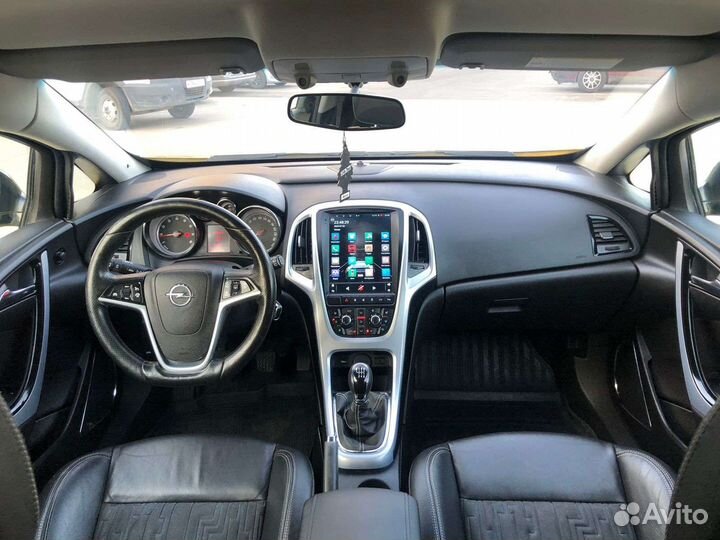 Opel Astra GTC 1.4 МТ, 2013, 93 000 км