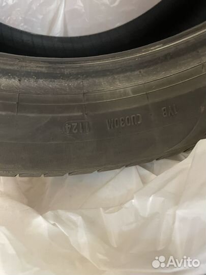 Pirelli Powergy 235/45 R17