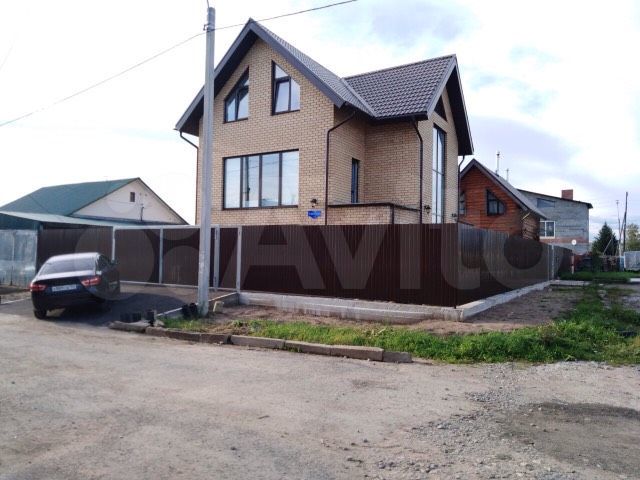 Дом 227,8 м² на участке 5,9 сот.