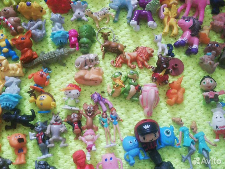 Игрушки киндеры