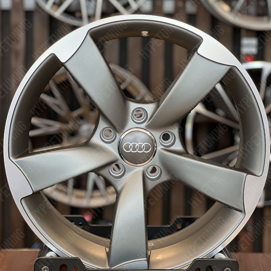 Литые диски Audi 7.5×R17 5×112