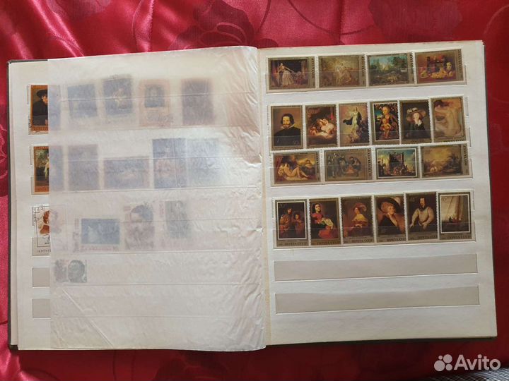 Продаётся альбом с марками
