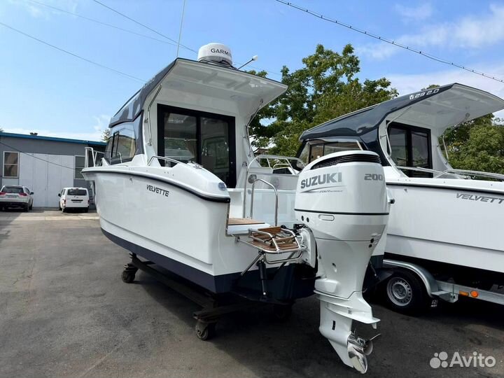 Катер Velvette 23 2.0 белый + Suzuki DF200TX