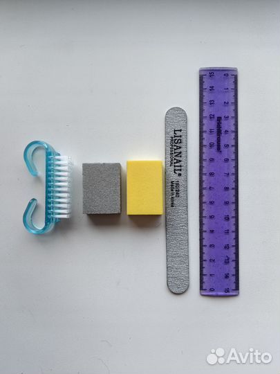 Набор для маникюра (пилка, баф, щетка), бафы