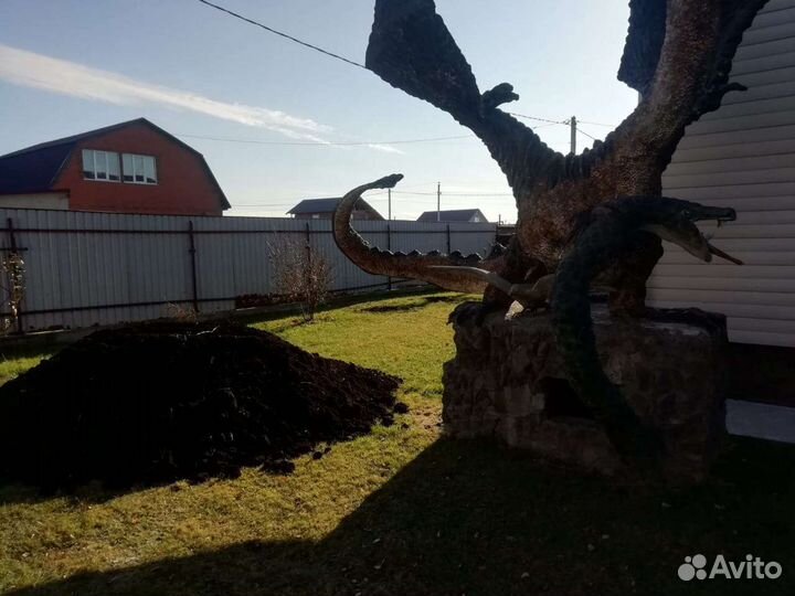 Статуя садовая