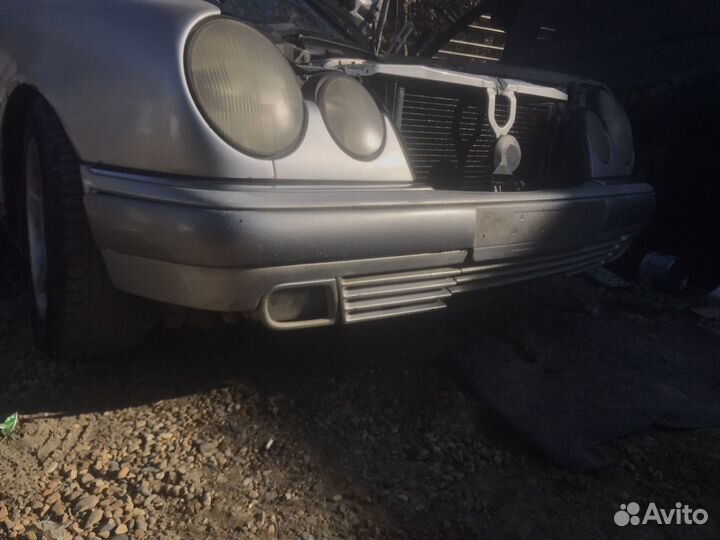 Передний бампер mercedes w210