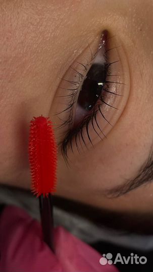 Брови ресницы