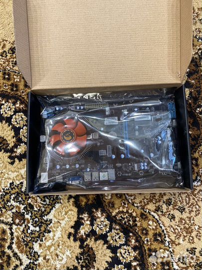 Материнская плата с процессором i3 + 4gb озу