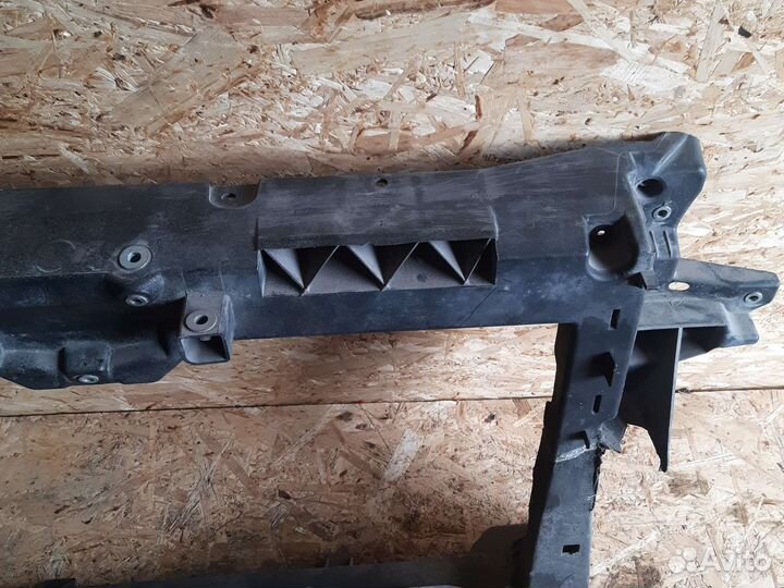 Панель передняя митцубиси golt Z34A