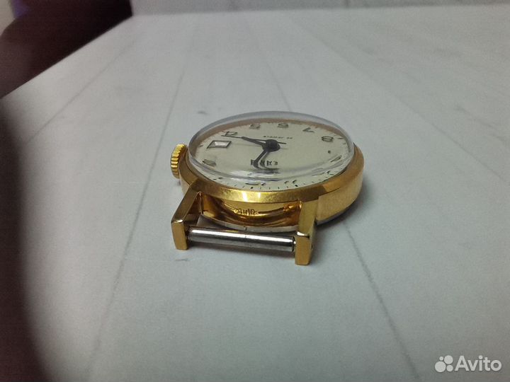 Часы наручные