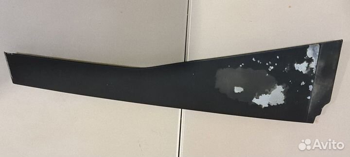 Накладка двери задней правой