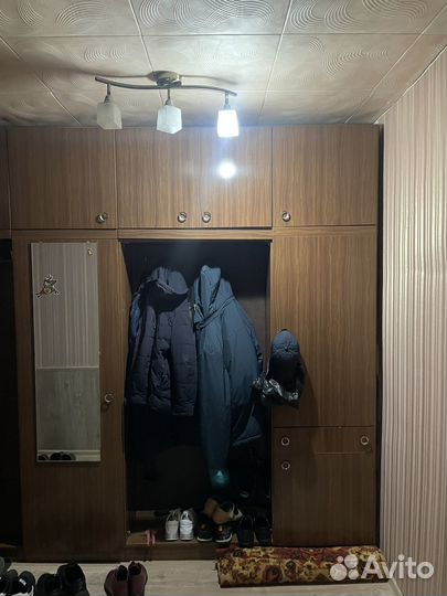 Стенка в прихожку