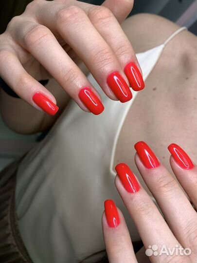 Маникюр/педикюр/депиляция skins