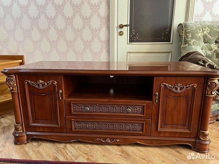 Тумба под тв