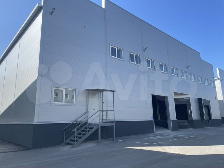 Склад, 1300 м²