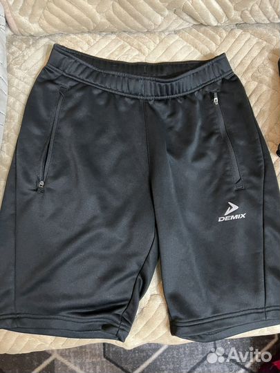 Спортивный костюм для подростка