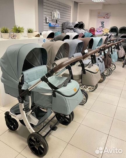 Коляски. Новые. В наличии