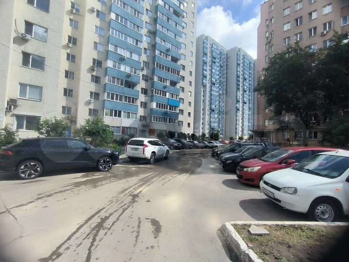 Торгово-офисное помещение, 25.6 м² на Первой линии