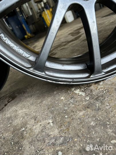 Yokohama advan racing RS 18х7.5 et48