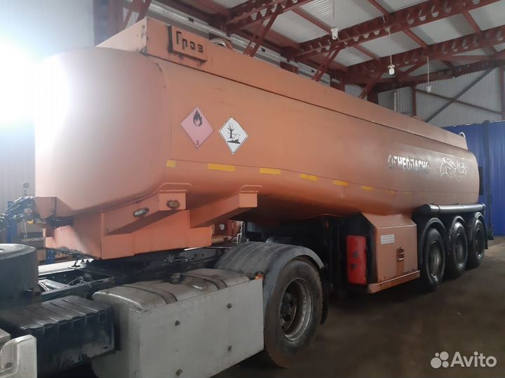 Полуприцеп бензовоз ГрАЗ 96222-0000010, 2011