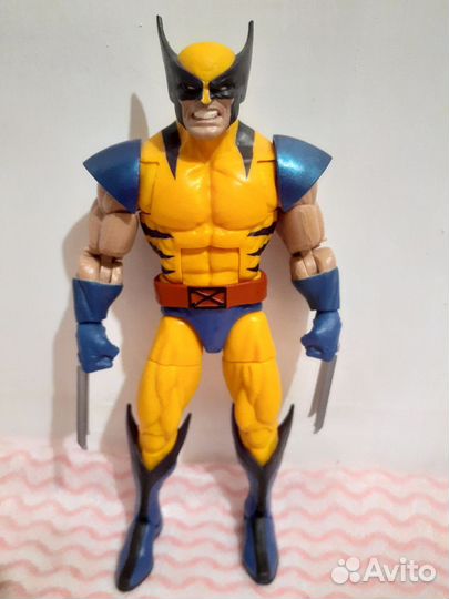 Фигурка Росомаха (Marvel Legends)