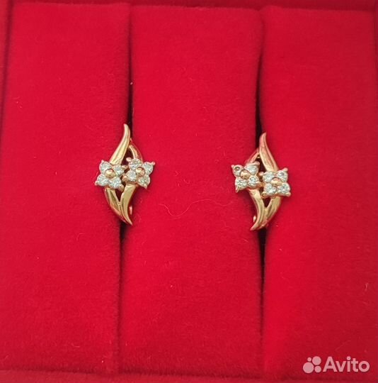 Золотые серьги