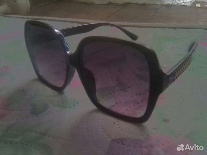 Солнцезащитные очки