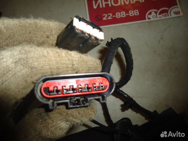 Электропроводка двери задней левой (Ford Fiesta)