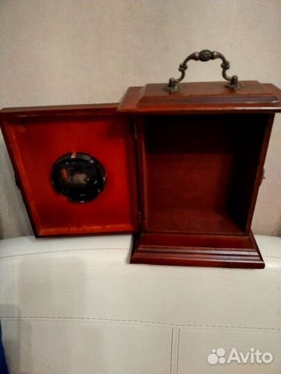 Часы настольные