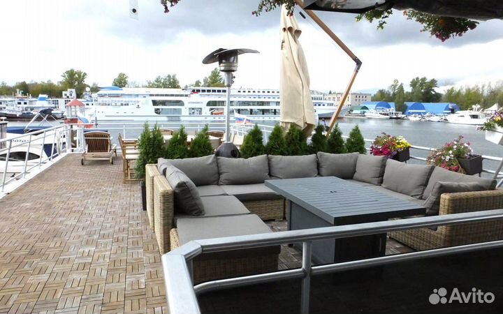 Прогулки на яхте / до 40 гостей