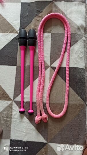 Булавы37см,скакалка194см,чехол для обруча d107см