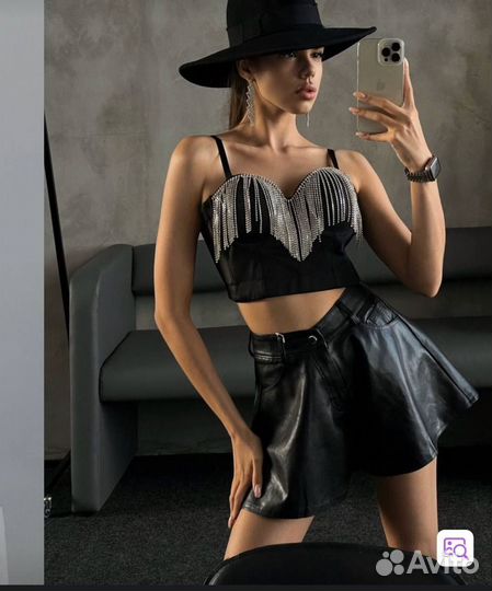 Корсетный топ со стразами
