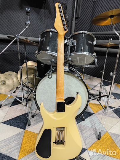 Charvel Schecter Strat электрогитара