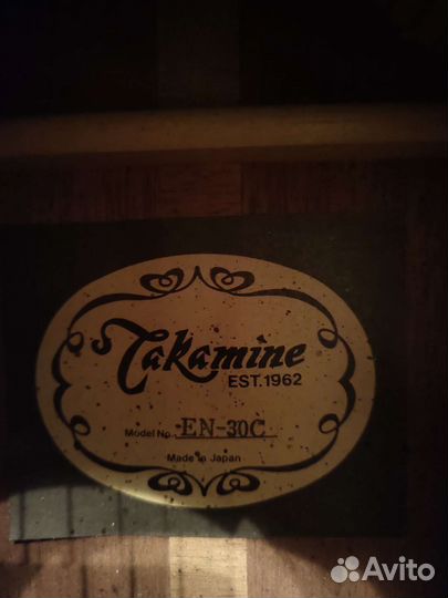Электроакустическая гитара Takamine EN-30C