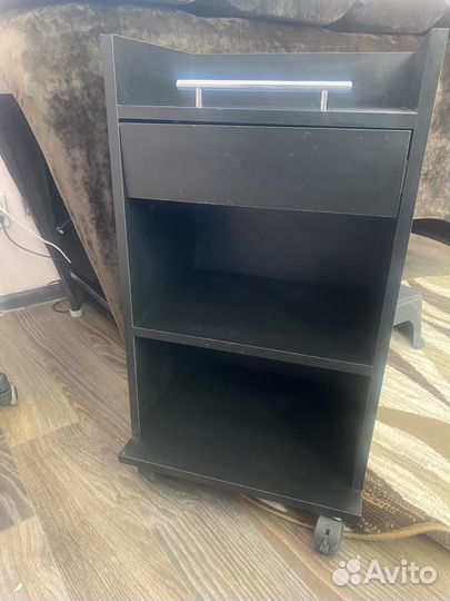 Тележка косметологическая