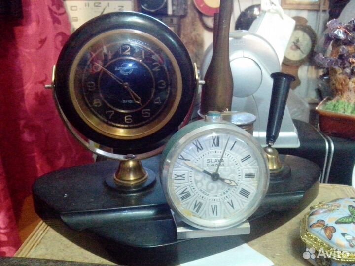 Антикварн часы механика состояние отличное