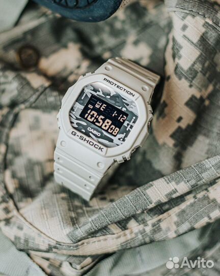 Часы мужские Casio G-Shock DW-5600CA-8D