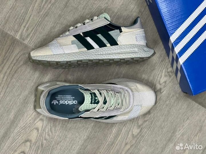 Кроссовки Adidas Retropy E5