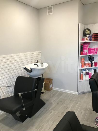 1-к. квартира, 38 м², 1/17 эт.