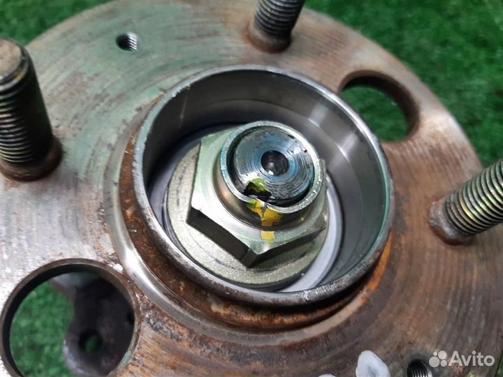 Ступица задняя Honda Jazz 2004