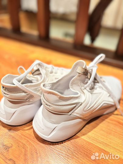 Кроссовки reebok женские