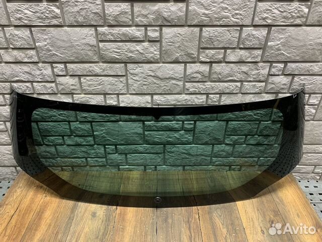 Opel zafira C Стекло двери багажника