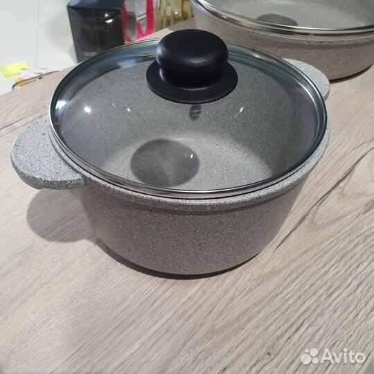 Набор посуды новый сковорода кастрюля