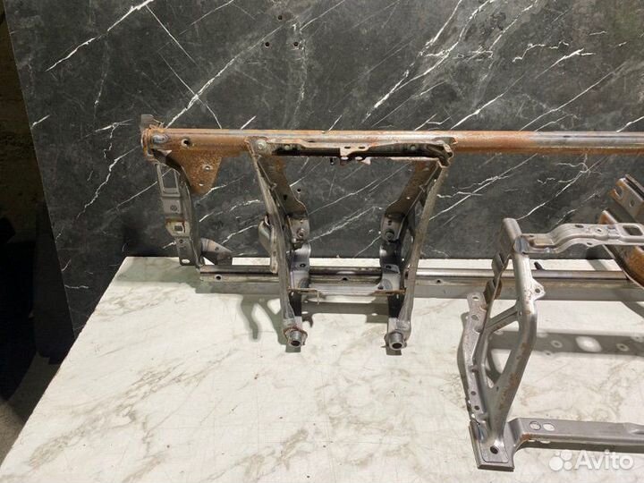 Усилитель торпедо Ford Focus pnda 2014